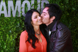 aislinn-derbez-y-mauricio-ochmann.png