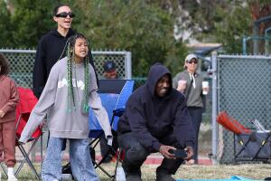 Pese a sus pleitos, Kim Kardashian y Kanye West se unieron para apoyar a Saint.