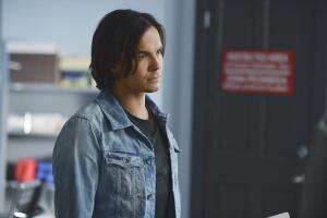 caleb-rivers-pretty-little-liars.jpg