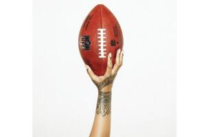 Rihanna Super Bowl póster