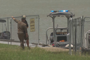 cuerpo mujer moto acuática Lake Houston
