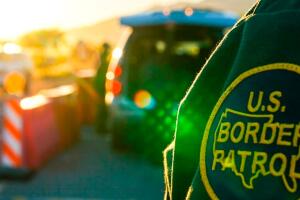 Rescataron dos niños mexicanos que estaban siendo contrabandeados en puerto de San Luis