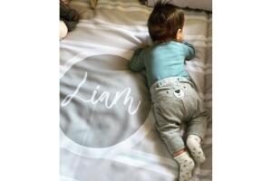 Hijo de Fernanda Castillo