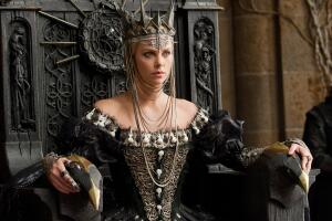charlize-theron-snow-white-