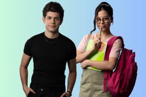 Protagonistas de la micronovela Lo Cacharon con la Maestra