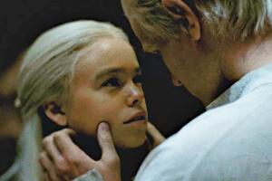 Rhaenyra Targaryen y Daemon house of the dragon serie hbo.jpg