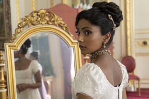 Charithra Chandran como Edwina Sharma