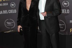 Rebecca Jones y Alejandro Camacho