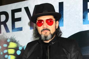 REYLI SUICIDIO 5.jpg