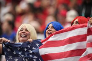FANS ESTADOS UNIDO ESTADIO