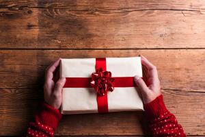 como_ahorrar_en_navidad_regalos.jpg