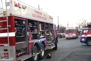 Niño hispano de 12 años muere asfixiado en escuela de Yonkers; investigan vínculo con reto viral.