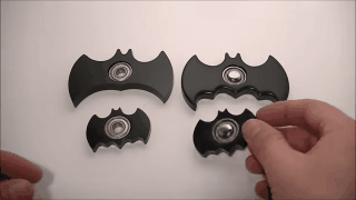 batarang_spinner_girando.gif