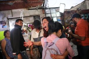 Asesinato de niña en México dispara presión para que Gobierno ataje violencia