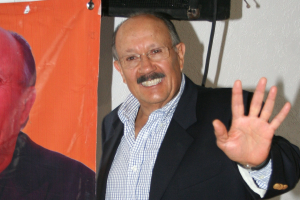 polo-polo-comediante (1).png