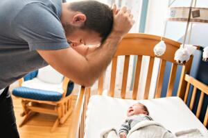 depresion_posparto_hombre.jpg