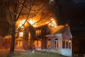 incendio montgomery.jpg