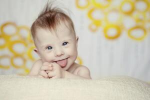 estimular-a-un-bebe-con-sindrome-de-down-2.jpg