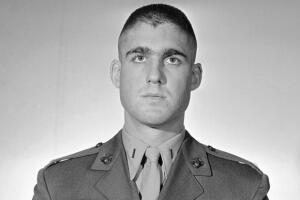 Robert Mueller in Marines uniform