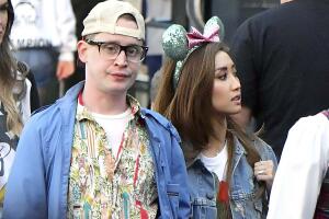 EXC Macaulay Culkin, Brenda Song