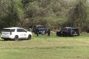 Once inmigrantes detenidos persecución Lytle Texas