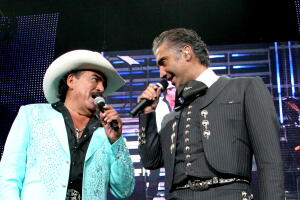 Joan Sebastian fue el cantautor con más amor