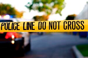 Oficial de policía de Santa Mónica es apuñalado por sospechoso que fue abatido 