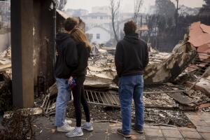 Incendios en Los Ángeles: Recaudación a través de GoFundMe podría afectar elegibilidad para recibir ayuda de FEMA