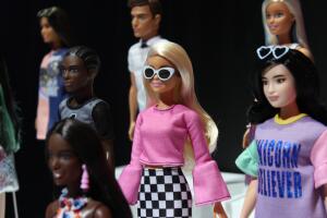 barbies_fashionistas_.jpg