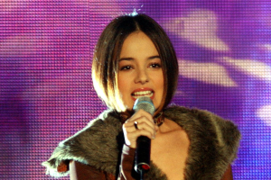 alizee (1).png