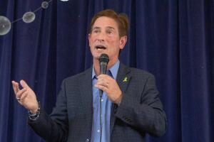 AP24300846540758 (1).jpg