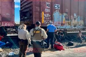 migrantes ferrocarril Eagle Pass