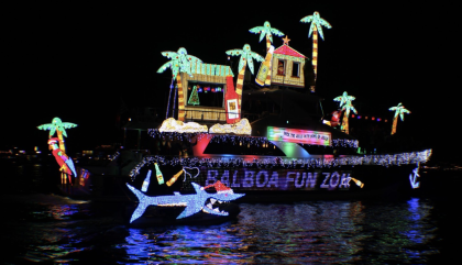 christmas boat parade newport beach.png