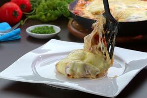 1712-lasagna-with-catupiry-kf.jpg