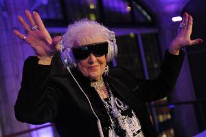 Abuelita DJ de 69 años