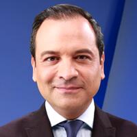 León Felipe González