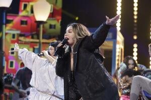 Chiquis y Amandita 2.JPG