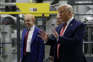 Donald Trump  y Anthony Pratt