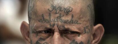 La Estrategica Razon Por La Que Ahora La Ms 13 Prohibe A Sus Miembros Llevar Tatuajes Noticias Univision Trending Univision