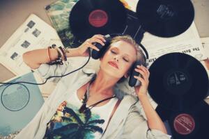 escuchando-musica.jpg