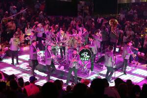 Palenque con El Recodo