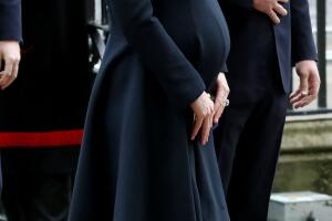 look-kate-middleton_0318_1400x2949.jpg
