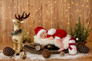 recien-nacido-navidad-traje-de-santa.jpg
