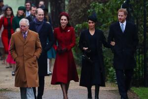 Príncipes Carlos, William, Harry, Kate y Meghan