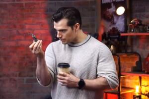 Henry Cavill Warhammer juego de mesa.jpg