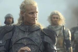 Targaryen (Matt Smith) plan contra el Crab Feeder House of the dragon.jpg