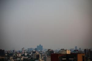 Mexico City Faces High Levels Of Air Pollution