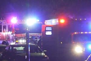  San Antonio tiroteo reunión violenta policía SAPD herido agresión defensa propia m