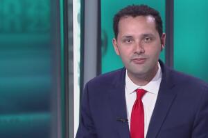 Bryan Calvo promete reducir gastos municipales y bajar tarifas de agua ante preocupaciones por el costo de vida.