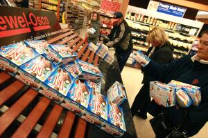 Last Shipment Of Hostess Twinkies Arrives In Chicago Area Stores